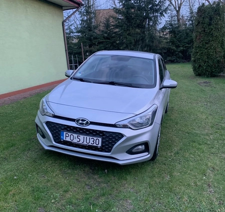 Hyundai i20 cena 42900 przebieg: 104747, rok produkcji 2018 z Siedliszcze małe 211